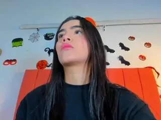 Offline valenrose0 on CamSoda