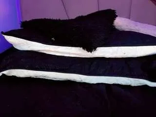 valeriaaguilar — valeria pretty [4444 tokens remaining]