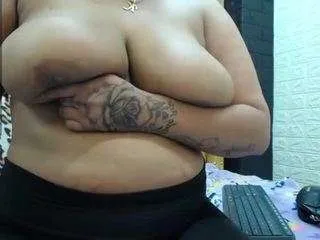 Offline valeriwet on CamSoda