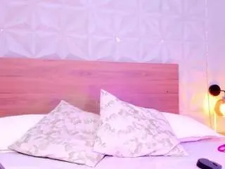 Freechat valery-trans on CamSoda