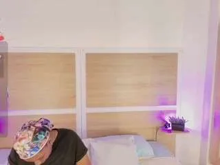 Offline valerycortezm on CamSoda