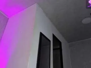 Freechat valerydanna on CamSoda