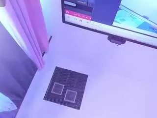 Freechat valkiria-ponce on CamSoda