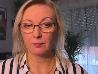 Offline vanessasoft on CamSoda