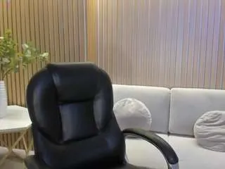 Freechat victoria-18 on CamSoda