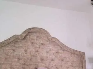 Offline victoria-adams14 on CamSoda