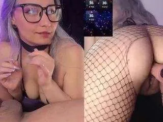 Offline victoria-hott on CamSoda