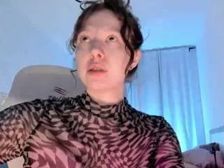 Offline viktoria-ingram on CamSoda