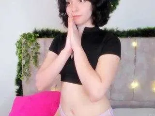 Offline violet-chosk on CamSoda