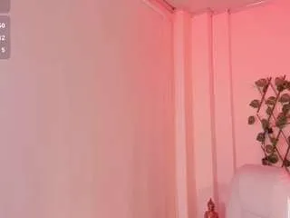 Offline violeta-dss on CamSoda