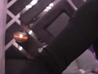 Offline violeta-sanz on CamSoda