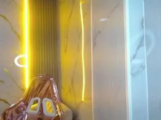 Offline violeth-b on CamSoda