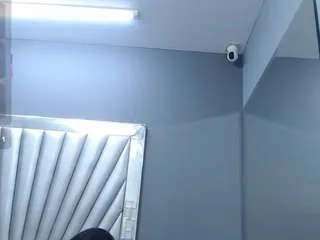 Freechat violetlux on CamSoda