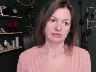 Offline viviankiss on CamSoda