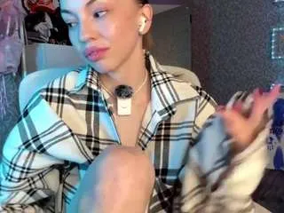 vivienhurtz — Suck sweet dick [55 tokens remaining]