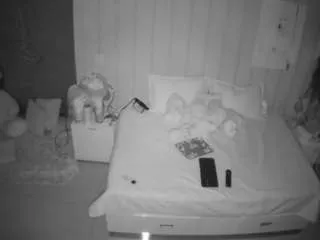 Freechat voyeurcam-casa-salsa-bedroom-1 on CamSoda