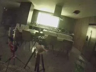 Freechat voyeurcam-casa-salsa-fishtank on CamSoda