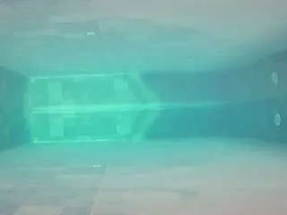 Freechat voyeurcam-casa-salsa-pool-1 on CamSoda