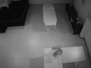 Freechat voyeurcam-jb-room-2 on CamSoda