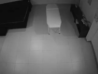 Freechat voyeurcam-jb-room-2 on CamSoda