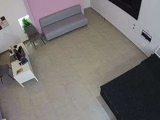 Freechat voyeurcam-jb-room-5 on CamSoda