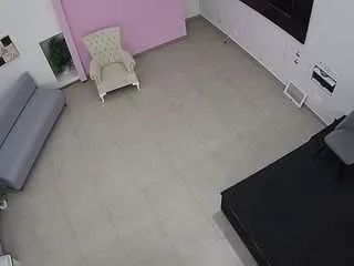 Freechat voyeurcam-jb-room-5 on CamSoda