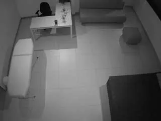 Freechat voyeurcam-jb-room-5 on CamSoda