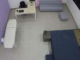 Freechat voyeurcam-jb-room-5 on CamSoda