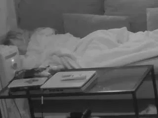 Offline voyeurcam-julmodels-living-1 on CamSoda