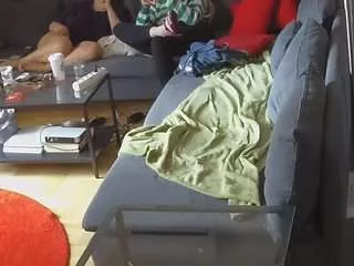 Offline voyeurcam-julmodels-living-1 on CamSoda