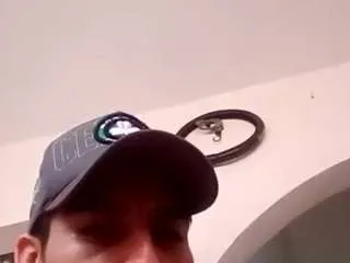 Offline wackyeuphoria on CamSoda