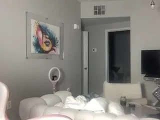 Offline whitneyoc on CamSoda