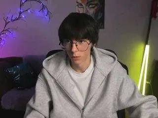 Freechat xevier-loyd on CamSoda