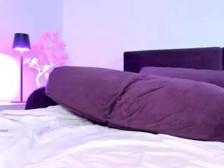 Offline xloveyourfantasyx on CamSoda