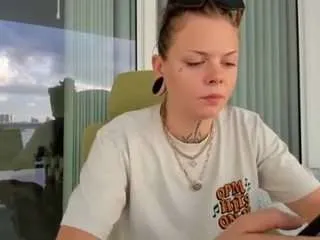 Offline xojennifoxx on CamSoda