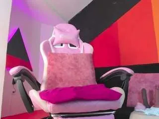 Offline zaid-lion on CamSoda