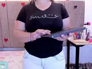 Offline zalymature on CamSoda