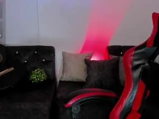 Freechat zoee-jackson on CamSoda