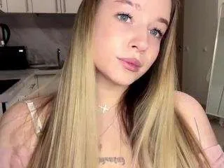 Freechat zoegarcia on CamSoda