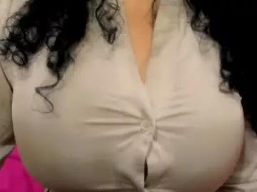 00valeriasexxx from Chaturbate