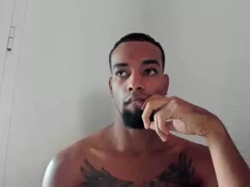 11inchesblackcock from Chaturbate