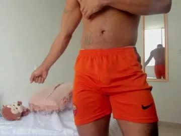 11inchesblackcock from Chaturbate