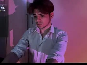 1roberttt from Chaturbate is Freechat
