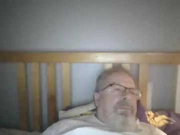 2003dynawideglide from Chaturbate