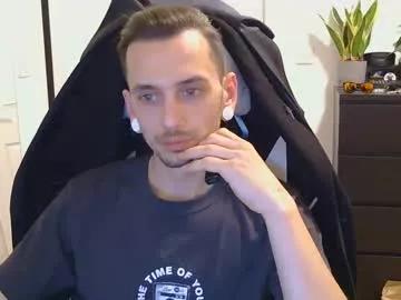 2323gary from Chaturbate