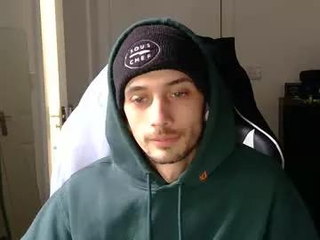 2323gary from Chaturbate