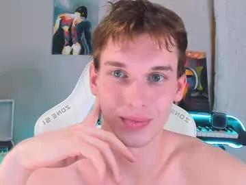 4ever_dude from Chaturbate