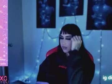 66luci_fer6_ from Chaturbate