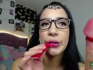 77scarlett from Chaturbate