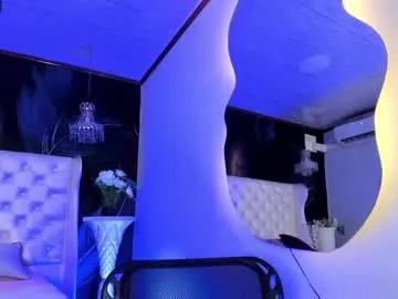 _bellacute from Chaturbate